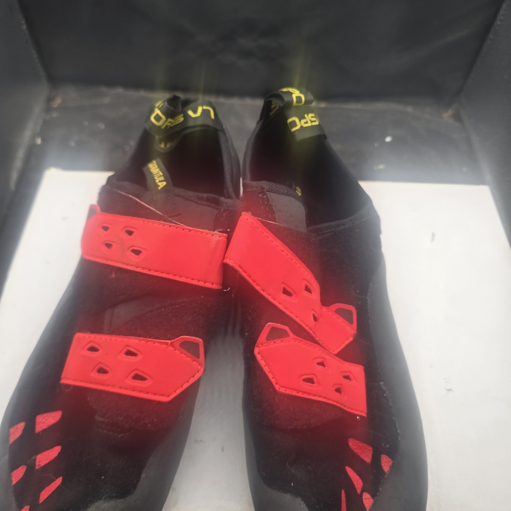 La Sportiva‎ Black and Red Athletic Shoes